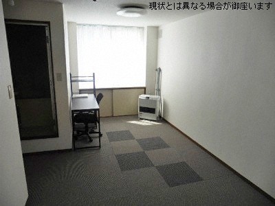 ＪＲ函館本線 手稲駅 バス乗車時間：7分 最寄りバス停で下車 徒歩3分 2階建 築39年の内装写真