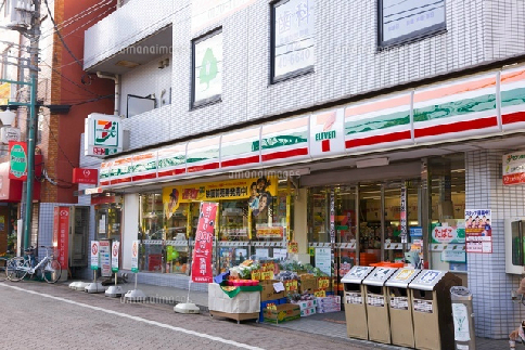 コンビニ　セブンイレブン 井の頭公園駅前店（コンビニ）まで520m