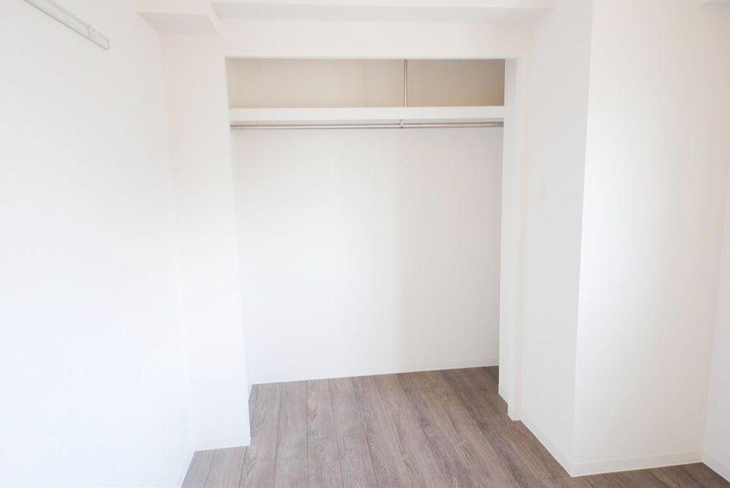 収納　建築中です。