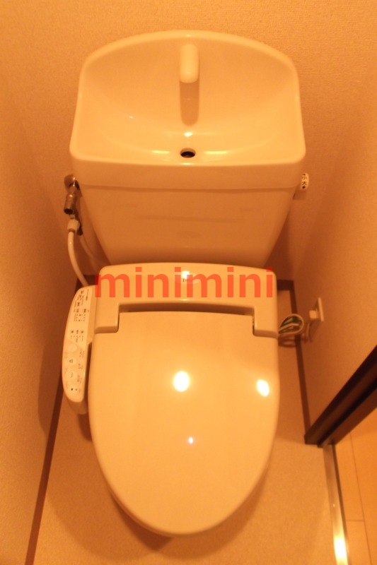 フジパレス茨木南のトイレ写真