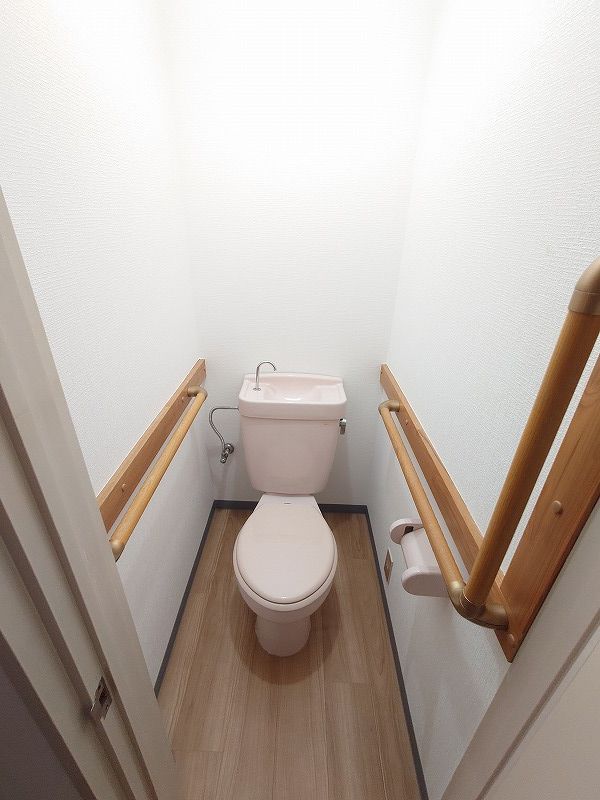 メゾンノアのトイレ写真