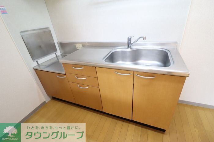 キッチン　お問合せはタウンハウジングまで！※現地待合わせ相談可能