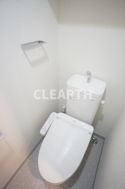 トイレ　☆もう1部屋のニーズに応える１ＬＤＫ/角部屋二面採光☆