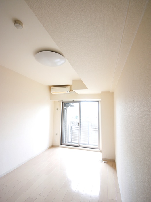 レジデンス天下茶屋の居間写真