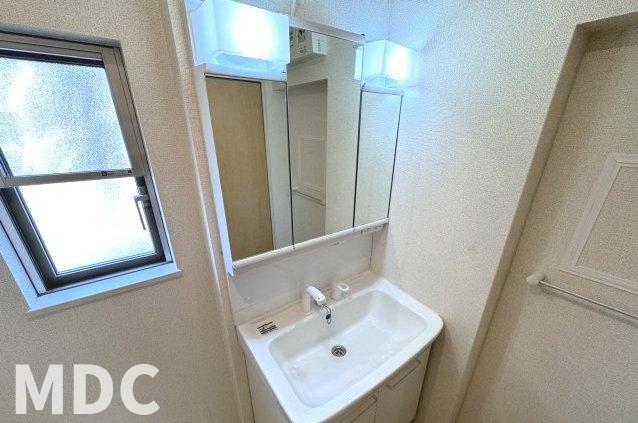 ＪＲ鳴門線 教会前駅 徒歩62分 2階建 築9年の内装写真