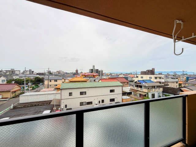その他　※写真は同型モデルの場合もございます