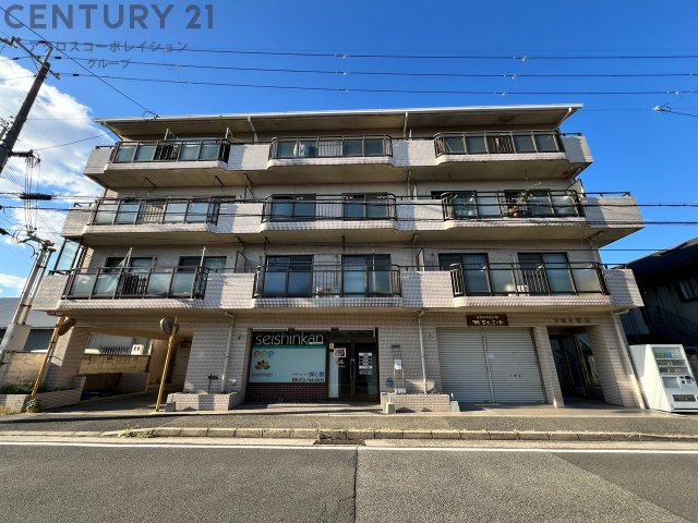 建物外観　敷地内に駐輪場があります！