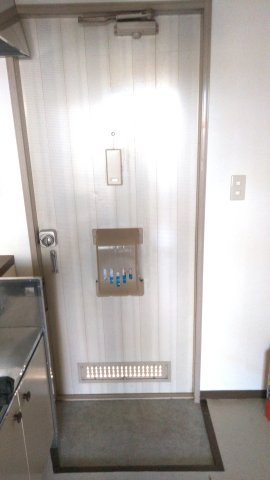玄関　明るい玄関です