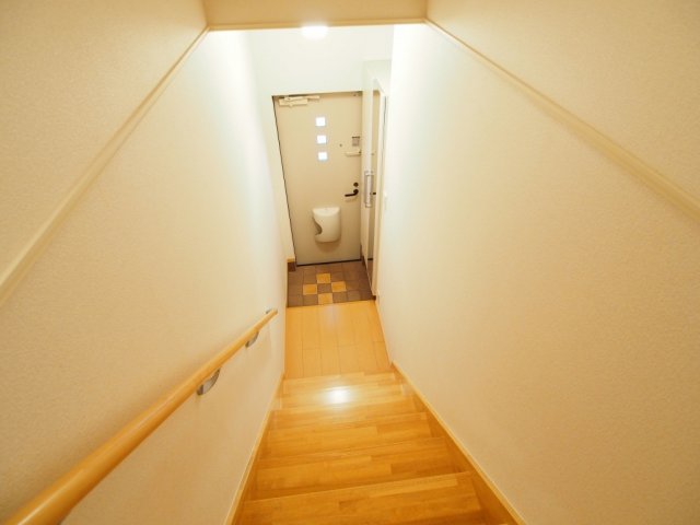 玄関　明るい玄関です