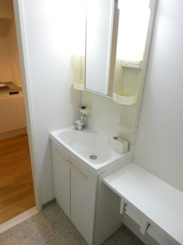 洗面設備　☆嬉しい独立洗面台☆