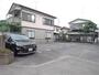 駐車場　敷地内駐車場