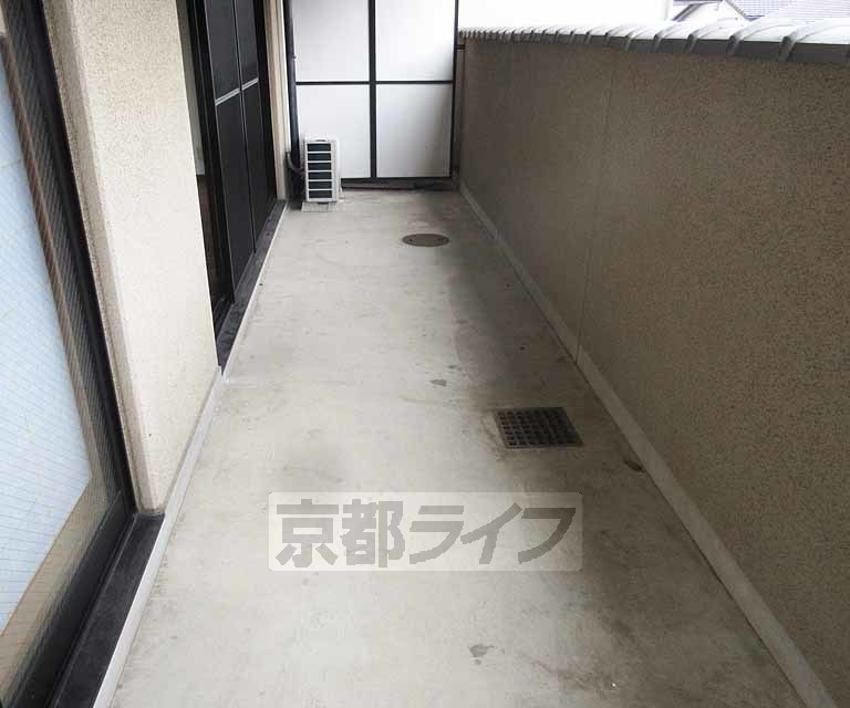 バルコニー　日当たり良好です・