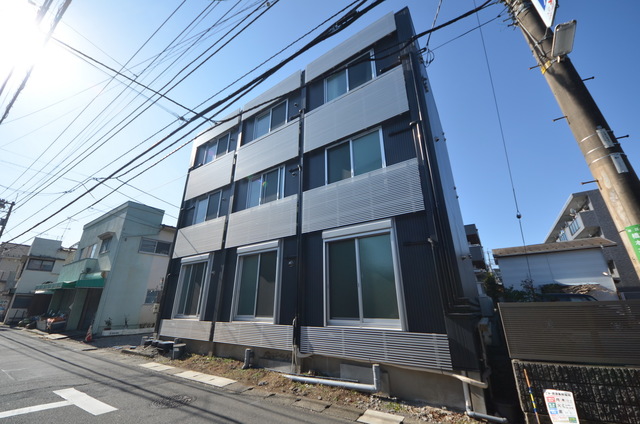 建物外観　～青い空、気持ちいいっ～
