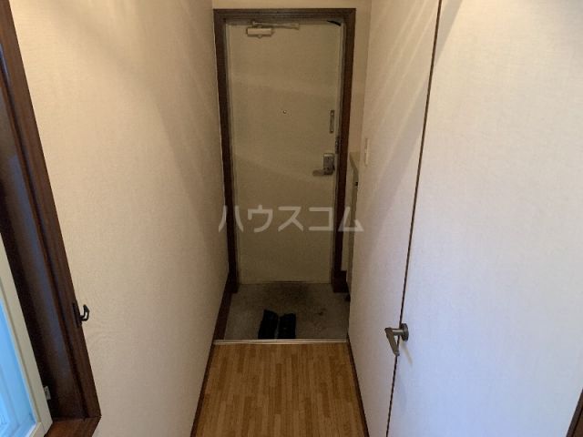 フェローハイツの玄関写真