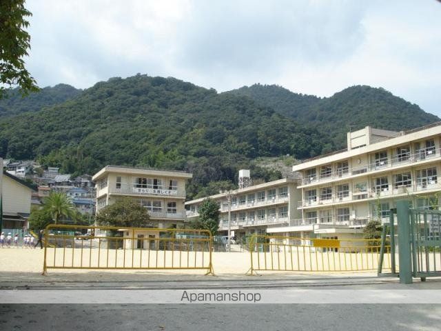 小学校　水呑小学校（小学校）まで500m