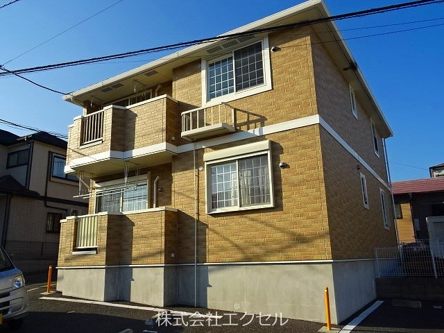 建物外観　青梅駅徒歩15分です。