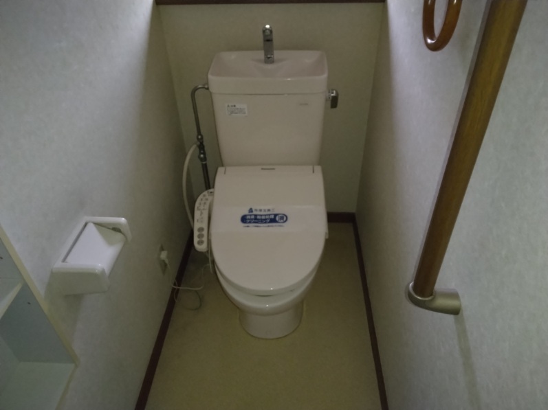 ＪＲ宇都宮線 蓮田駅 徒歩15分 2階建 築25年のトイレ写真