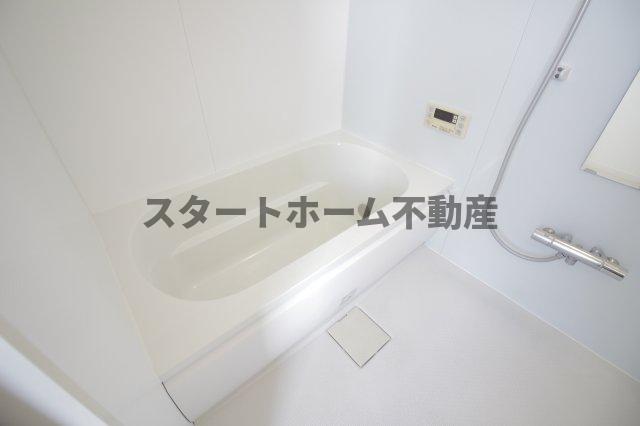 バス・シャワールーム　お風呂で日々の疲れを落としましょう