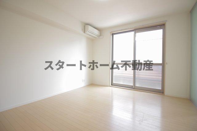 居室・リビング　使いやすい居間です