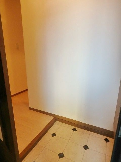 コーエイラポール日吉弐番館の玄関写真
