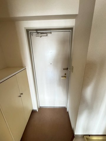 玄関　明るい玄関です