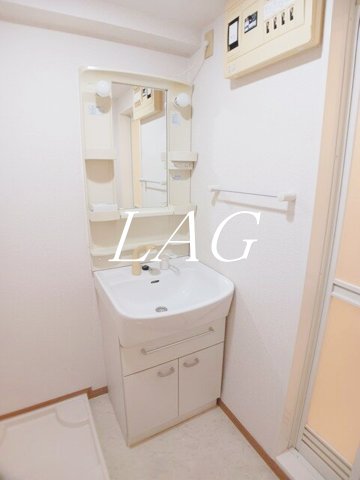 洗面設備　洗面台です。