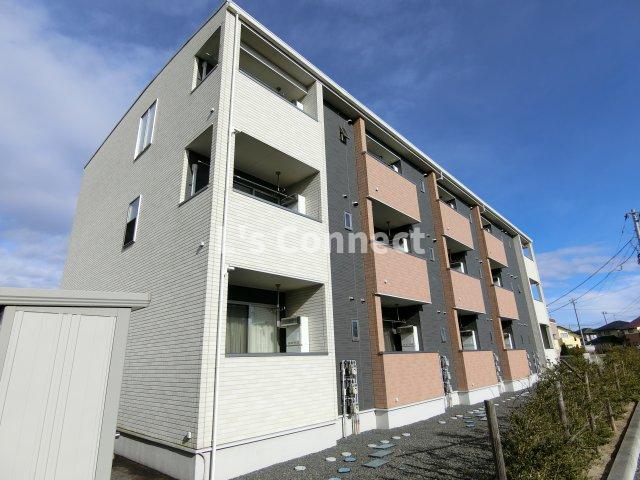 建物外観　２０１３年築のアパートです。