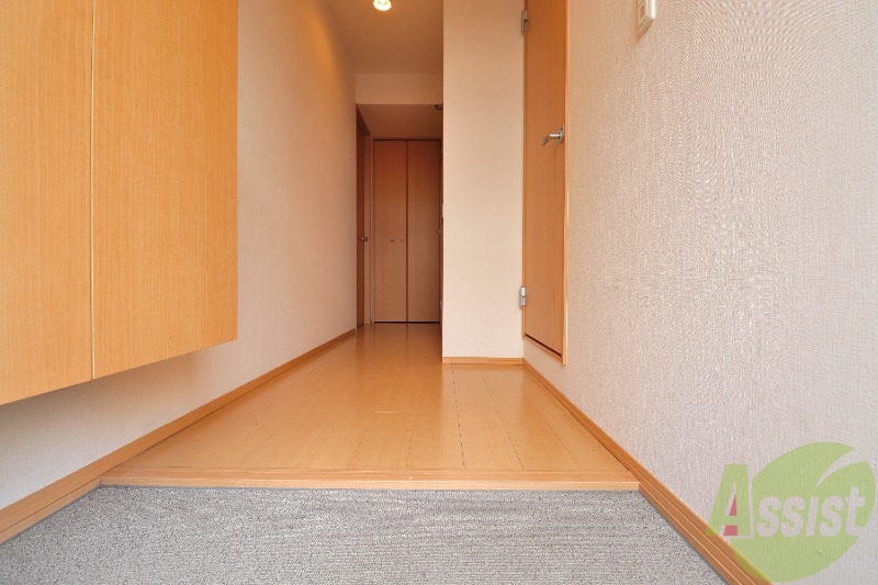 玄関　嬉しいシューズボックス付き