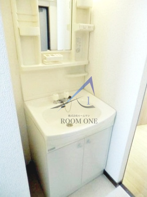 洗面設備　洗面台です。