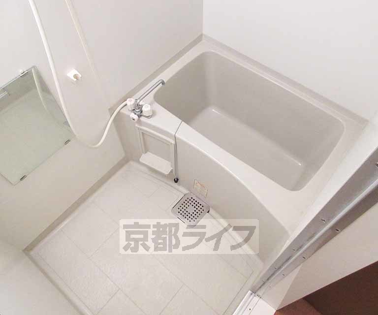 バス・シャワールーム　広いお風呂