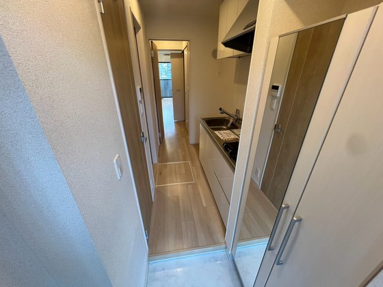 玄関　※別部屋の写真です
