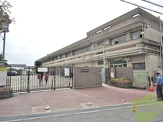 小学校　千里第三小学校（小学校）まで550m