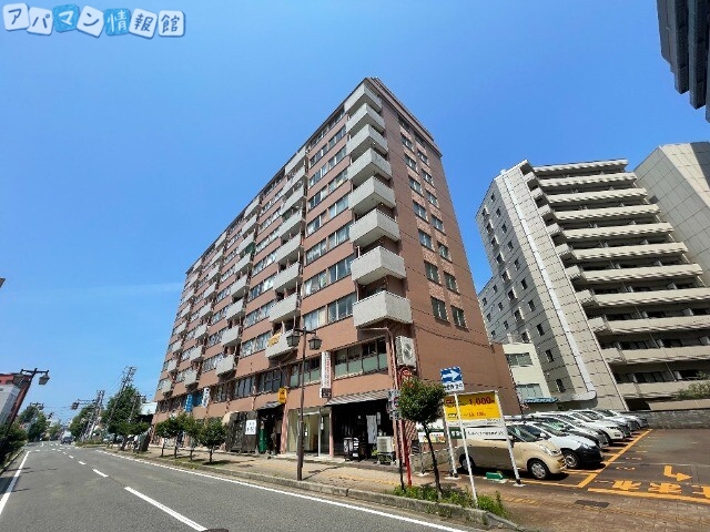 新潟マンションの建物外観