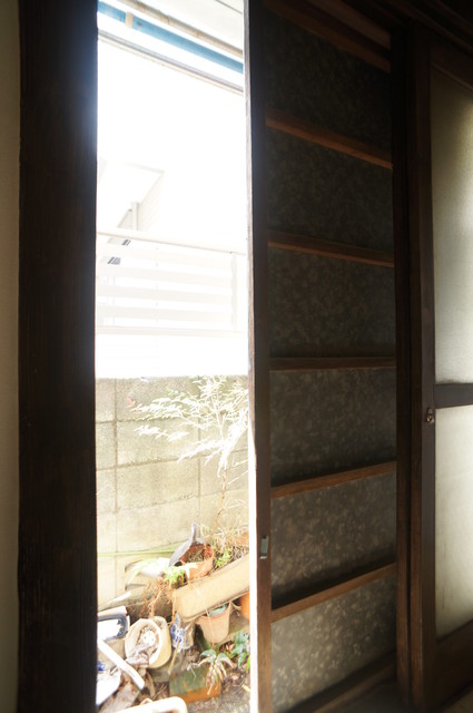 セキュリティ　雨戸つき。防犯面でも役立ちます♪