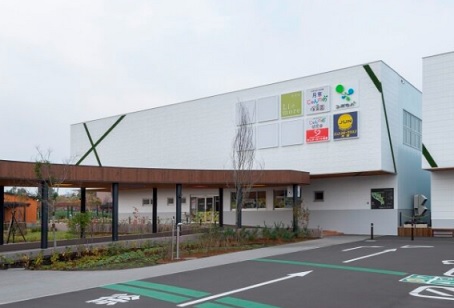 ショッピングセンター　BRANCH札幌月寒（ショッピングセンター）まで968m