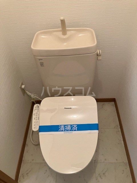【豊橋市大崎町のアパートのトイレ】