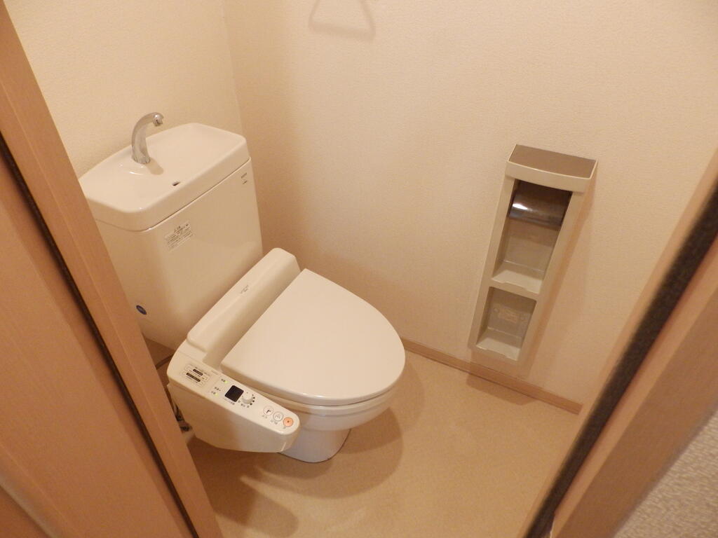 トイレ　ウォシュレット