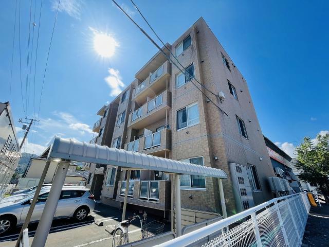 函館市豊川町のマンションの建物外観