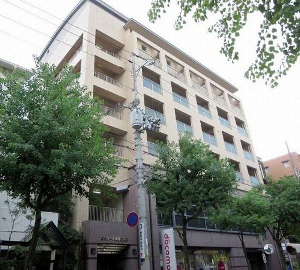 尼崎市南武庫之荘のマンションの建物外観