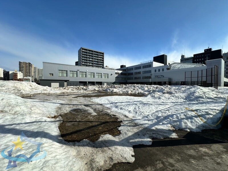 【札幌市中央区南二条東のマンションの小学校】