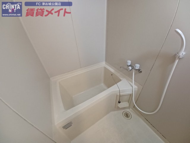 バス・シャワールーム　別部屋画像参考