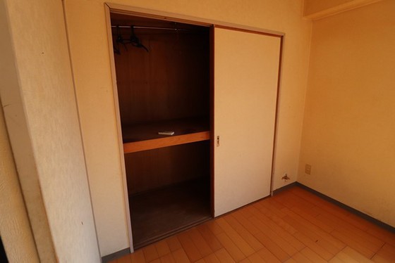 収納　※別号室の写真になります。