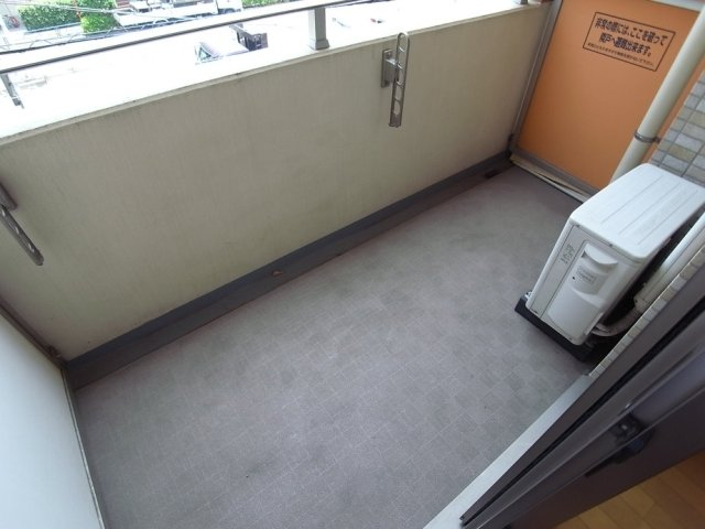 東急田園都市線 三軒茶屋駅 徒歩13分 7階建 築23年の内装写真