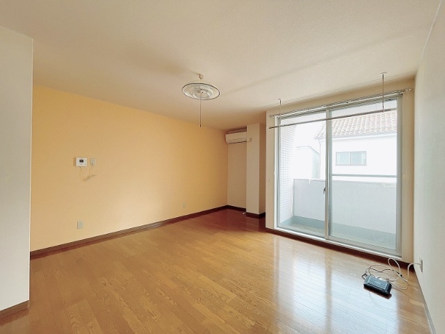 居室・リビング　２０２の写真