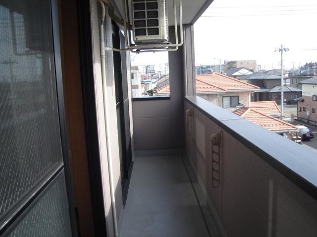 バルコニー　ベランダ(イメージ)