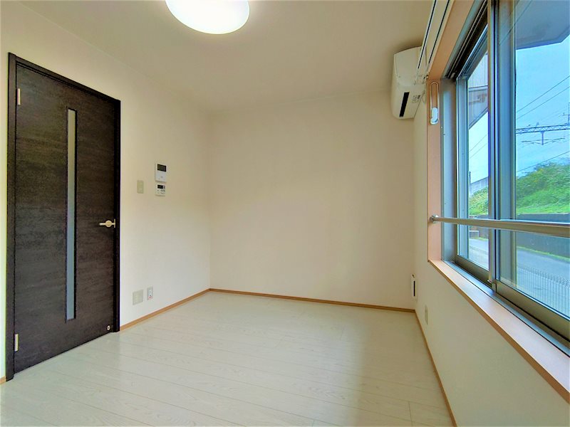 居室・リビング　６帖の洋室です。