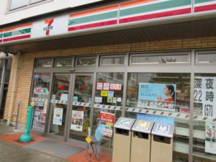 コンビニ　セブンイレブン 横浜丸山町店（コンビニ）まで58m