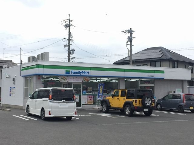 コンビニ　ファミリーマート浜松大浜街道店（コンビニ）まで350m