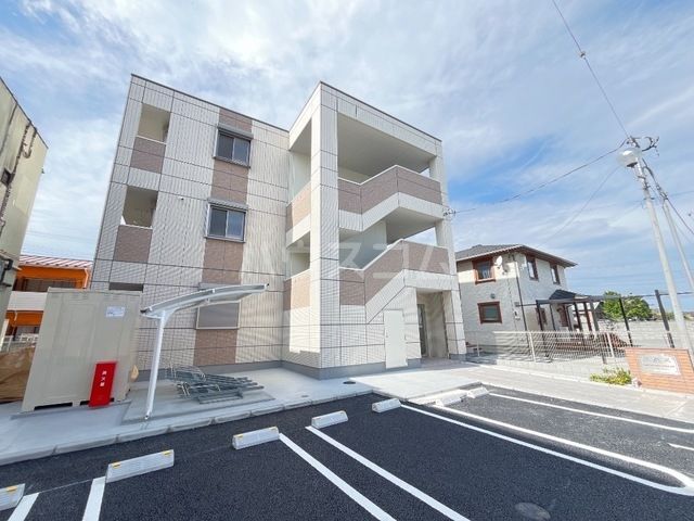 レクサスヴィラの建物外観