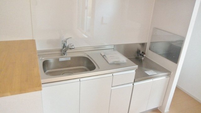 キッチン　2口コンロ設置可